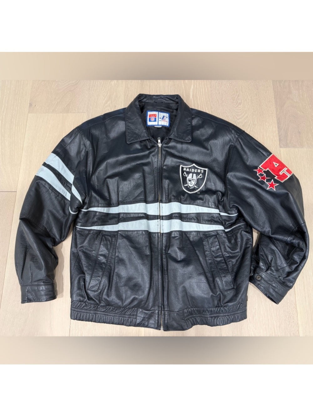 Vintage Raiders NFL black leather jacket